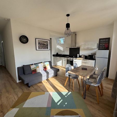 Appartement Le Madargue Idealement Place Châtel-Guyon Exterior foto