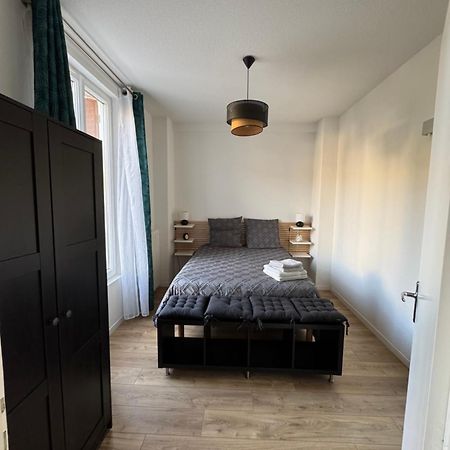Appartement Le Madargue Idealement Place Châtel-Guyon Exterior foto